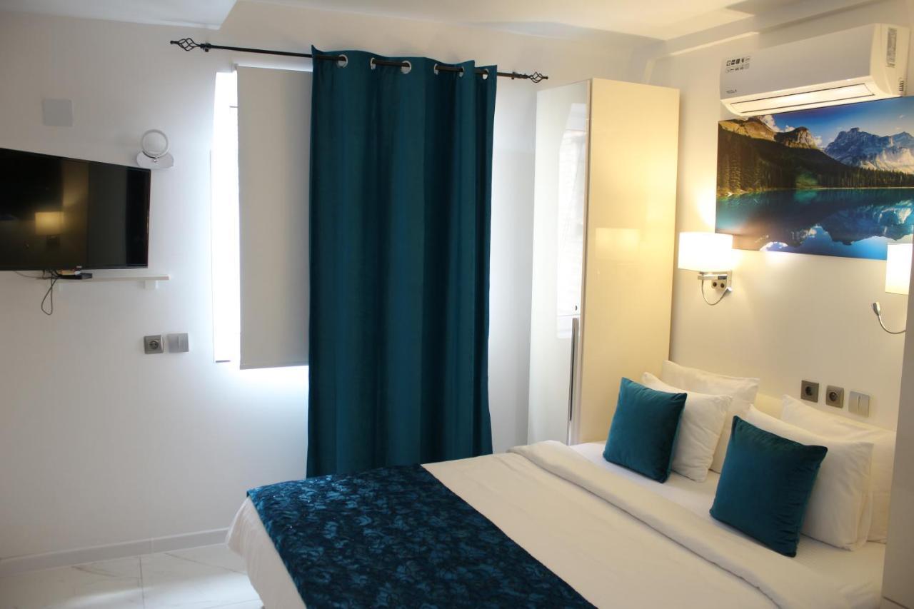 Lumiere Luxe Suites Belgrad Exteriör bild