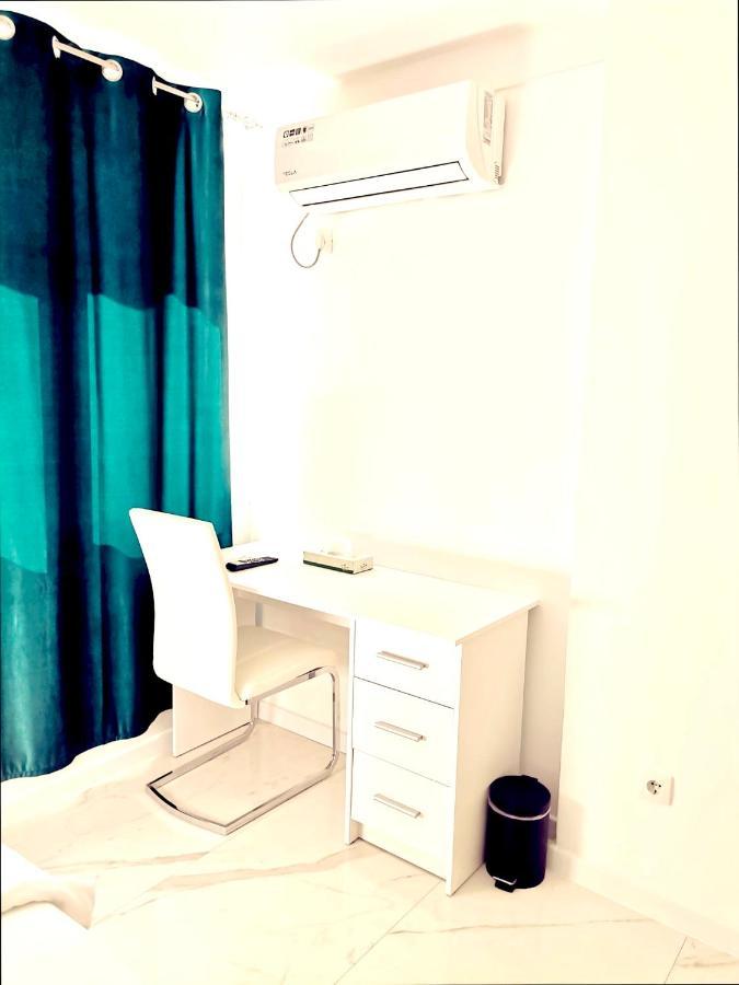Lumiere Luxe Suites Belgrad Exteriör bild